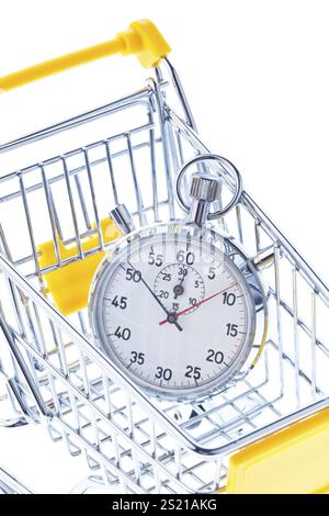 Un chronomètre se trouve dans un chariot, photo symbolique pour les heures d'ouverture et les heures de travail dans le commerce de détail. Autriche Banque D'Images