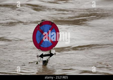 Inondations pendant les hautes eaux après de fortes pluies Autriche Banque D'Images
