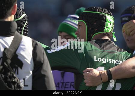 Kurt-Lee Arendse de DynaBoars lors du match de rugby à XIII 2024-25 entre Mitsubishi Heavy Industries Sagamihara Dynaboars et Shizuoka BlueRevs au Prince Chichibu Memorial Stadium à Tokyo, Japon, le 4 janvier 2025. Crédit : FAR EAST PRESS/AFLO/Alamy Live News Banque D'Images