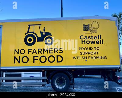 No Farmers No Food Lorry de Castell Howell à Mumbles. Swansea, pays de Galles, Royaume-Uni. 3 janvier 2025. Banque D'Images