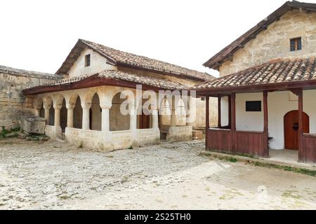 (Synagogue) karaite Kenesa - ancienne maison de prière karaïte dans chufut-excrг ville, Crimée Banque D'Images