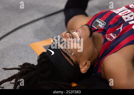 Chima Monekependant la victoire du Real Madrid sur le Baskonia 82 - 89 en Liga Endesa 2024/25 match de saison régulière (jour 15) célébré à Fernando Buesa Arena (Vitoria Gasteiz Espagne). 6 janvier 2025. (Photo de Juan Carlos García Mate / Pacific Press) Banque D'Images