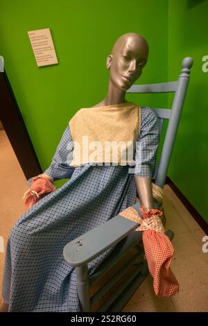 Joseph, Missouri - illustration de la contention des patients au Glore Psychiatric Museum. Le musée documente le traitement des malades mentaux à Banque D'Images