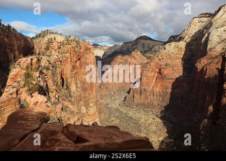 Zion Big Bend regardant depuis Angels Landing Banque D'Images