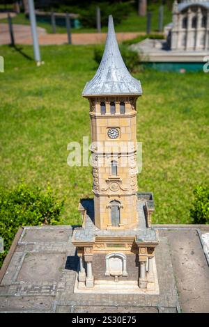 Antalya, Turquie - 16 septembre 2024, Dokuma Park, un parc populaire avec un musée en plein air de monuments turcs miniatures Banque D'Images