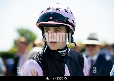 Qatar Goodwood Festival 2024 premier jour - Jockey Sean Dylan Bowen Banque D'Images