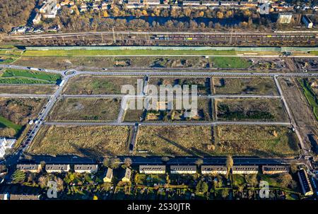 Luftbild, Baustelle für geplantes Duisburger Wohnquartier am ehemaligen Rangierbahnhof Wedau, an der Sechs-Seen-Platte, Wedau, Duisburg, Ruhrgebiet, Nordrhein-Westfalen, Deutschland ACHTUNGxMINDESTHONORARx60xEURO *** vue aérienne, chantier de construction du quartier résidentiel de Duisburg dans l'ancien triage de triage de Wedau, Sechs Seen Platte, Wedau, Duisburg, région de la Ruhr, Rhénanie-du-Nord-Westphalie, Allemagne ACHTUNGxMINDESTHONORARx60xEURO Banque D'Images