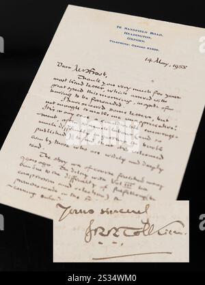 Boston, Massachusetts, États-Unis. 8 janvier 2025. 14 mai 1955 JRR Tolkien lettre manuscrite. (Crédit image : © RR Auction/ZUMA Press Wire) USAGE ÉDITORIAL SEULEMENT! Non destiné à UN USAGE commercial ! Banque D'Images