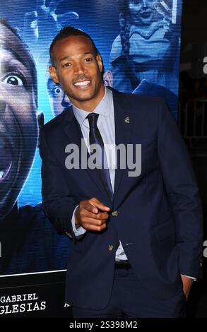 Marlon Wayans à la première de 'A Haunted House 2' au Regal Cinemas L.A. Live à Los Angeles, Californie - 16 avril 2014 Banque D'Images