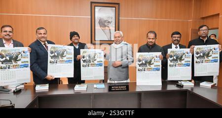 Patna, Inde. 09 janvier 2025. PATNA, INDE - 9 JANVIER : le ministre en chef du Bihar Nitish Kumar publie le calendrier Bihar 2025 à 1, Anne Marg ion le 9 janvier 2025 à Patna, Inde. (Photo de Santosh Kumar/Hindustan Times/Sipa USA ) crédit : Sipa USA/Alamy Live News Banque D'Images