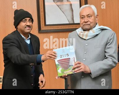 Patna, Inde. 09 janvier 2025. PATNA, INDE - 9 JANVIER : le ministre en chef du Bihar Nitish Kumar publie le Bihar Diary 2025 à 1, Anne Marg ion le 9 janvier 2025 à Patna, Inde. (Photo de Santosh Kumar/Hindustan Times/Sipa USA ) crédit : Sipa USA/Alamy Live News Banque D'Images