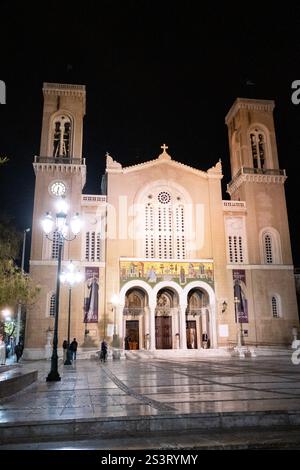 Cathédrale métropolitaine orthodoxe chrétienne de l'Annonciation populairement connue sous le nom de la métropole ou Mitropoli à Athènes capitale de la Grèce dans l'Attique Banque D'Images