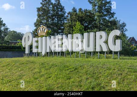 Geldrop, pays-Bas. 28 juin 2024. Logo du signe Peijnenburg. Producteur de pain d'épices sous les marques Peijnenburg et Wieger Ketellapper Banque D'Images