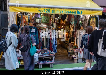 Boutique de vêtements vintage à Shimokitazawa Tokyo Japon Banque D'Images