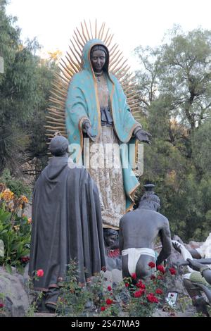 Mexico, Mexique - Nov 26 2024 : fontaine des vœux de la Basilique de la Vierge Guadalupe sur la colline de Tepeyac à Mexico Banque D'Images