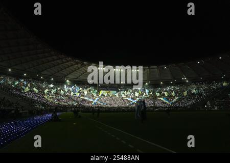Rome, Italie. 10 janvier 2025. Supporters du SS Lazio lors du match de Serie A Enilive entre le SS Lazio et le Como 1907 au Stadio Olimpico le 10 janvier 2025 à Rome, Italie. Crédit : Giuseppe Maffia/Alamy Live News Banque D'Images