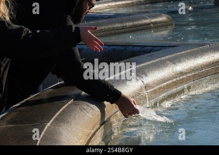 Westminster, Londres, Royaume-Uni. 11 janvier 2025. Météo Royaume-Uni : temps froid glacial à Londres. Credit : Matthew Chattle/Alamy Live News Banque D'Images