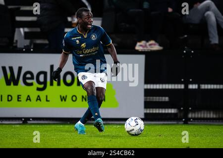 Almelo - Joshua Kitolano de Sparta Rotterdam lors de la dix-huitième manche de compétition de la saison Eredivisie 2024/2025. Le match se déroule entre Heracles Almelo et Sparta Rotterdam au stade Asito le 11 janvier 2025 à Almelo, aux pays-Bas. (VK Sportphoto/Danny de Groot) Banque D'Images