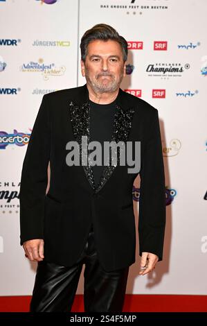 Thomas Anders BEI der Ankunft zur TV Show Schlagerchampions - Das große Fest der Besten im Velodrom. Berlin, 11.01.2025 *** Thomas Anders arrive pour l'émission Schlagerchampions Das große Fest der Besten au Velodrom Berlin, 11 01 2025 Foto:XF.xKernx/xFuturexImagex schlagerchampions 5123 Banque D'Images