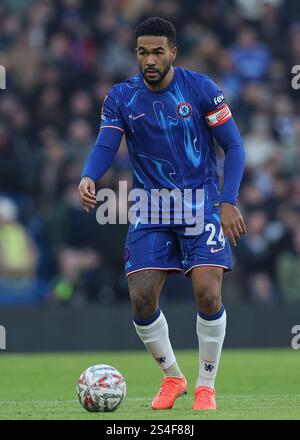 Londres, Royaume-Uni. 11 janvier 2025. Reece James de Chelsea lors du match de FA Cup à Stamford Bridge, Londres. Le crédit photo devrait se lire : Paul Terry/Sportimage crédit : Sportimage Ltd/Alamy Live News Banque D'Images