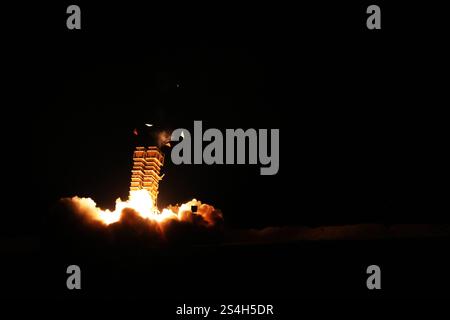 Non divulgué, Iran. 12 janvier 2025. Soldats iraniens prenant part à un exercice militaire dans un lieu non divulgué en Iran. L'Iran a étendu ses exercices militaires à deux installations nucléaires supplémentaires dans l'ouest et le centre du pays. (Image de crédit : © Bureau de l'armée iranienne via ZUMA Press Wire) USAGE ÉDITORIAL SEULEMENT! Non destiné à UN USAGE commercial ! Banque D'Images