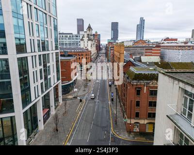 Image aérienne au-dessus d'Oxford Road à Manchester UK Banque D'Images