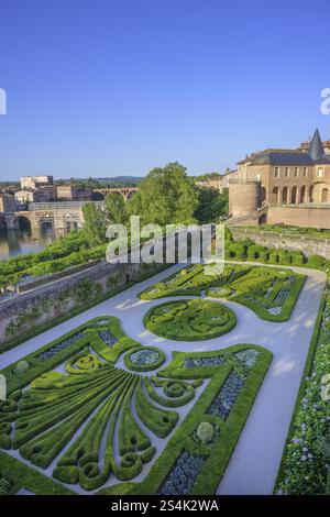 Palais de la Berbie avec parc, Albi, Département du Tarn, France, Europe Banque D'Images