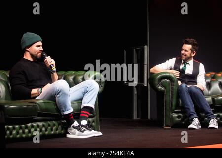 Stephen Amell | première journée de MCM Comic Con au centre des expositions Excel à Londres le 27 octobre 2023 Banque D'Images