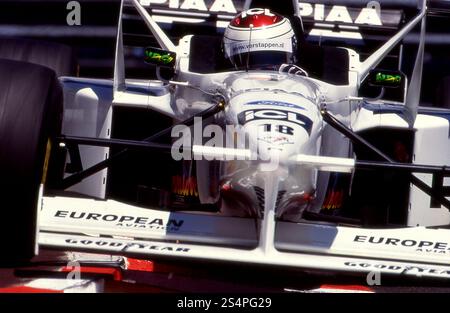 Pilote de course automobile néerlandais Jos Verstappen sur Tyrrell Ford F1, 1997 Banque D'Images
