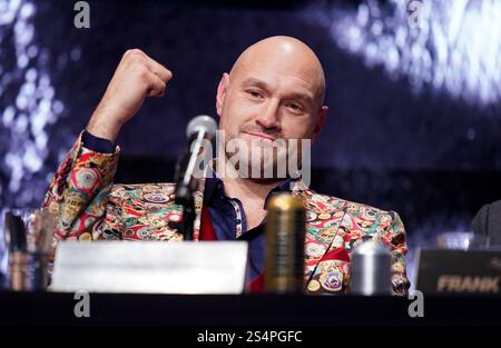 Dossier photo datée du 16/11/23 de Tyson Fury. Tyson Fury a affirmé qu'il s'est retiré de la boxe dans un post vidéo sur les médias sociaux. L’ancien champion du monde poids lourds de 36 ans a perdu son deuxième combat contre l’actuel détenteur du titre Oleksandr Usyk le mois dernier en Arabie Saoudite. Date d'émission : lundi 13 janvier 2025. Banque D'Images