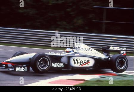 Mika Hakkinen, pilote de F1 finlandais sur McLaren Mercedes, 1998 Banque D'Images