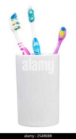 L'un des enfants et adultes deux brosses à dents en verre céramique - famille ensemble de brosses à dents isolé sur fond blanc Banque D'Images