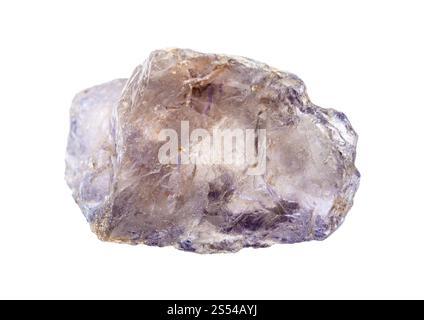 Gros plan de l'échantillon de minéral naturel de la collection géologique - cristal brut de Cordiérite (Iolite) isolé sur fond blanc. cristal rugueux de Banque D'Images