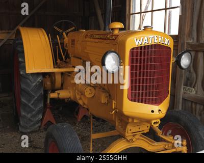 Minneapolis-Moline MM Waterloo tracteur vintage Banque D'Images