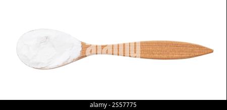 vue de dessus de la fécule de pomme de terre dans une cuillère à bois isolée sur arrière-plan blanc Banque D'Images