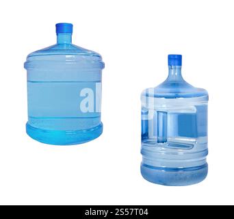 eau grandes bouteilles isolées sur fond blanc. eau de grandes bouteilles isolées Banque D'Images