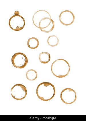 Collection de taches de tasse de café isolées sur fond blanc. Taches de tasse à café isolées sur fond blanc Banque D'Images