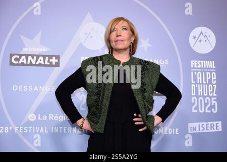 Alpe Huez, France. 13 janvier 2025. Elise Larnicol assiste à la cérémonie d'ouverture du festival de comédie de l'Alpe d'Huez, en France, le 13 janvier 2025. (Photo de Romain Doucelin/NurPhoto) crédit : NurPhoto SRL/Alamy Live News Banque D'Images