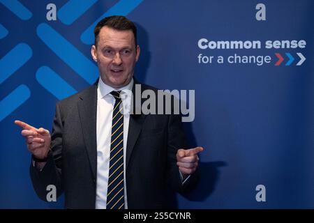 Le chef conservateur écossais Russell Findlay prononce son discours du nouvel an à l'hôtel Apex Waterloo à Édimbourg. Date de la photo : mardi 14 janvier 2025. Banque D'Images