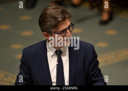 Bruxelles, Belgique. 16 janvier 2025. Gilles foret de M. photographié lors d'une session plénière de la Chambre au Parlement fédéral à Bruxelles le jeudi 16 janvier 2025. BELGA PHOTO DIRK WAEM crédit : Belga News Agency/Alamy Live News Banque D'Images