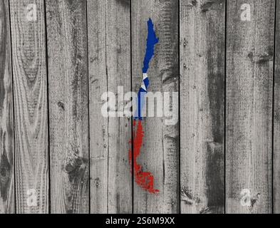 La carte et drapeau du Chili sur Weathered Wood Banque D'Images