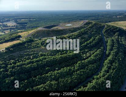 Vue du tas de scories de Haniel, Bottrop, région de la Ruhr, Rhénanie du Nord-Westphalie, Allemagne Banque D'Images