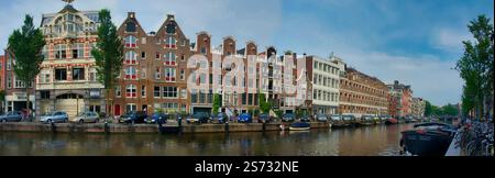 Paysage du canal d'Amsterdam et des bâtiments Banque D'Images