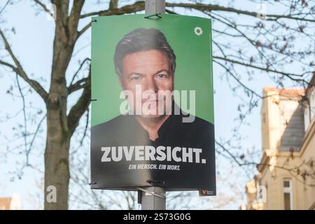 Affiche électorale de Buendnis 90 Die Gruenen avec le portrait de Robert Habeck Banque D'Images