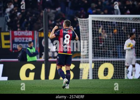 Bologne, Italie. 18 janvier 2025. Remo Freuler (Bologna FC) célèbre le but de Riccardo Orsolini (Bologna FC) lors du championnat italien Serie A match de football entre Bologna FC et AC Monza le 18 janvier 2025 au Stadio Renato Dall'Ara à Bologne, Italie - photo Morgese-Rossini/DPPI crédit : DPPI Media/Alamy Live News Banque D'Images