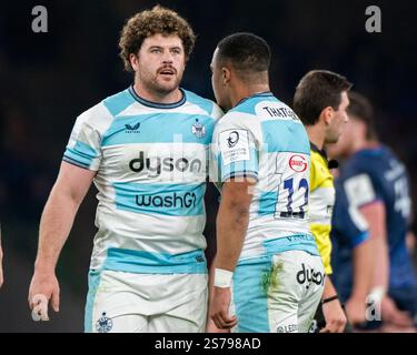 Dublin, Irlande. 19 janvier 2025. Alfie Barbeary de Bath et Max Ojomoh de Bath lors de la Coupe des Champions Investec, Poule 2, Round 4 match entre Leinster Rugby et Bath Rugby à Aviva Stadium à Dublin, Irlande le 18 janvier 2025 (photo by Andrew SURMA/ Credit : Sipa USA/Alamy Live News Banque D'Images