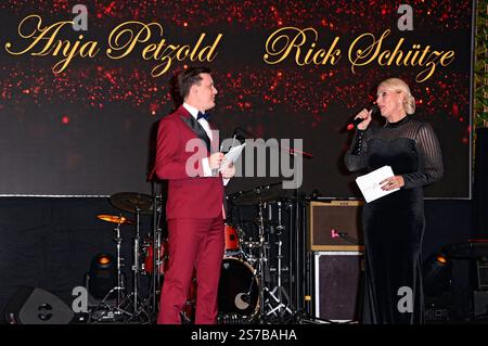 Rick Schütze und Anja Petzold beim Presseball Berlin 2025 im Titanic Chaussee Hotel. Berlin, 18.01.2025 *** Rick Schütze et Anja Petzold au bal de presse de Berlin 2025 au Titanic Chaussee Hotel Berlin, 18 01 2025 Foto:Xn.xKubelkax/xFuturexImagex presseball 5176 Banque D'Images