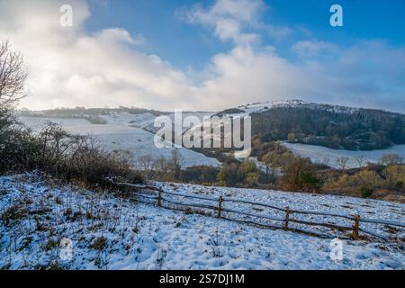 Un paysage de neige à Devil's Dyke dans le parc national de South Downs. Sussex, Angleterre, Royaume-Uni Banque D'Images