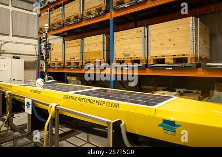 Ostende, Belgique. 20 janvier 2025. L'illustration montre une visite de l'équipement de recherche VLIZ et du Bunker, un nouveau laboratoire d'expérience marine, lundi 20 janvier 2025, à Ostende. BELGA PHOTO JAMES ARTHUR GEKIERE crédit : Belga News Agency/Alamy Live News Banque D'Images