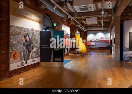 Expositions à l'intérieur du Musée national de la Royal Navy à Portsmouth Historic Dockyard. Janvier 2025. Banque D'Images